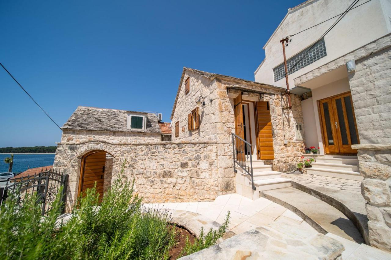 Apartments Mediteraneo Rogoznica ロゴズニッツァ エクステリア 写真