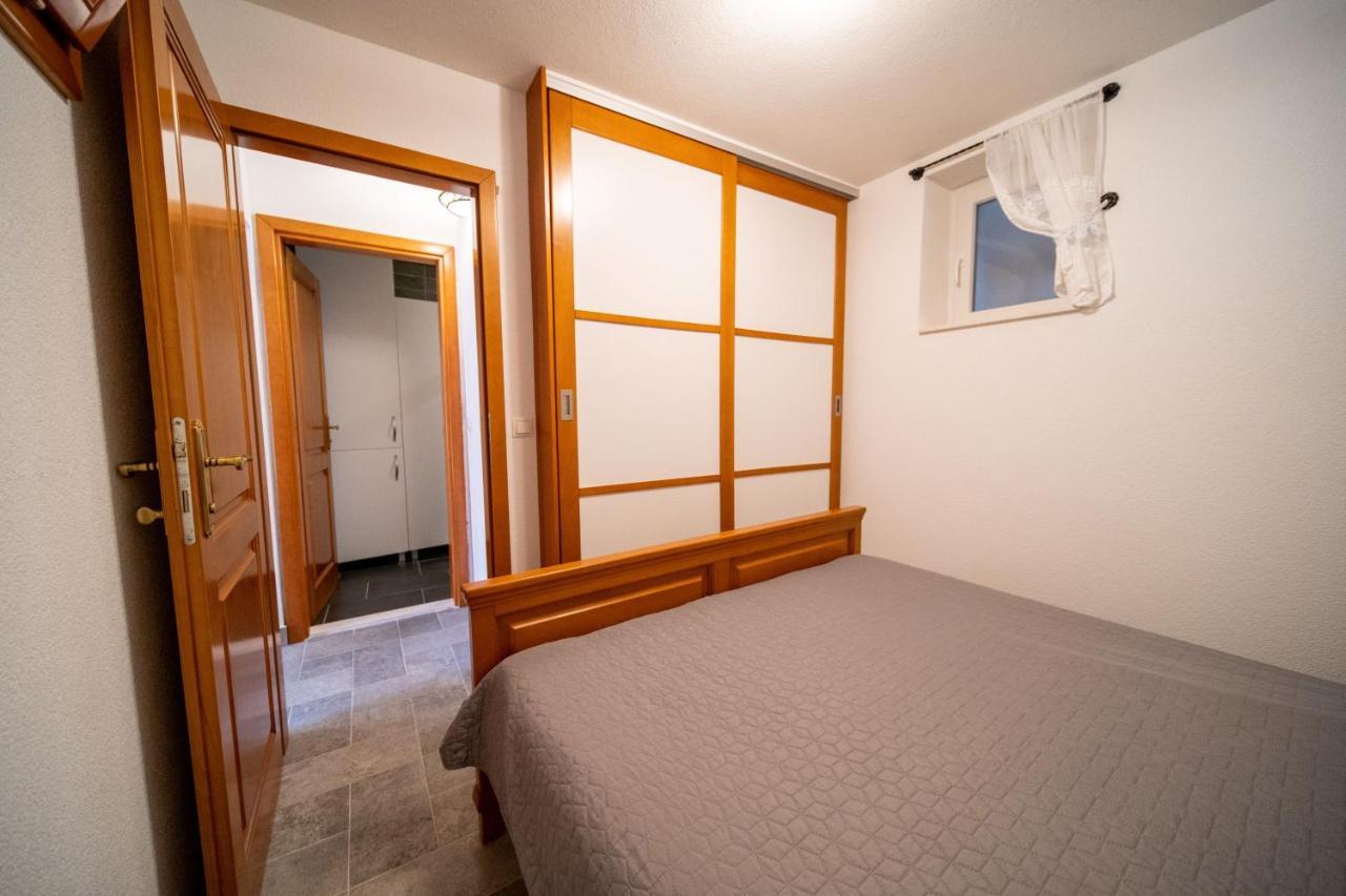 Apartments Mediteraneo Rogoznica ロゴズニッツァ エクステリア 写真