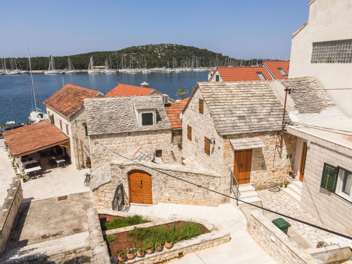Apartments Mediteraneo Rogoznica ロゴズニッツァ エクステリア 写真