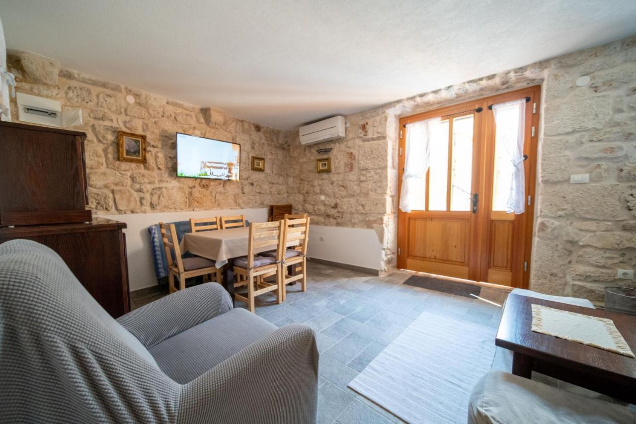 Apartments Mediteraneo Rogoznica ロゴズニッツァ エクステリア 写真