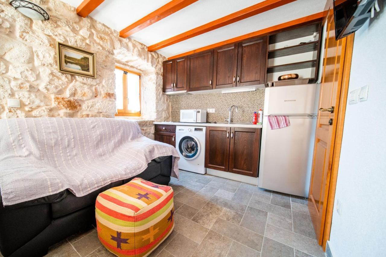 Apartments Mediteraneo Rogoznica ロゴズニッツァ エクステリア 写真