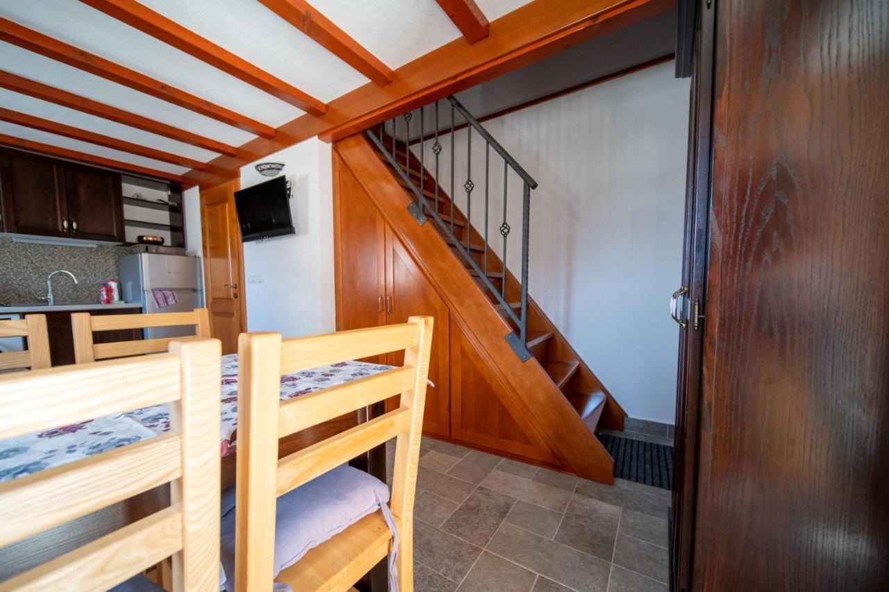 Apartments Mediteraneo Rogoznica ロゴズニッツァ エクステリア 写真