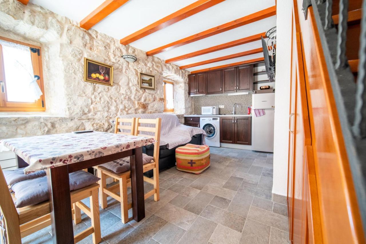 Apartments Mediteraneo Rogoznica ロゴズニッツァ エクステリア 写真